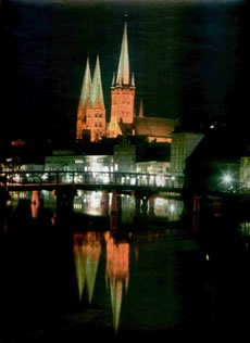 Lübeck bi Nacht